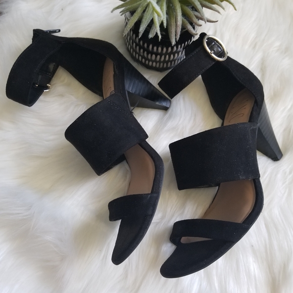 INC GAVI ADOREABLE BLACK SHOES - Picture 4 of 9